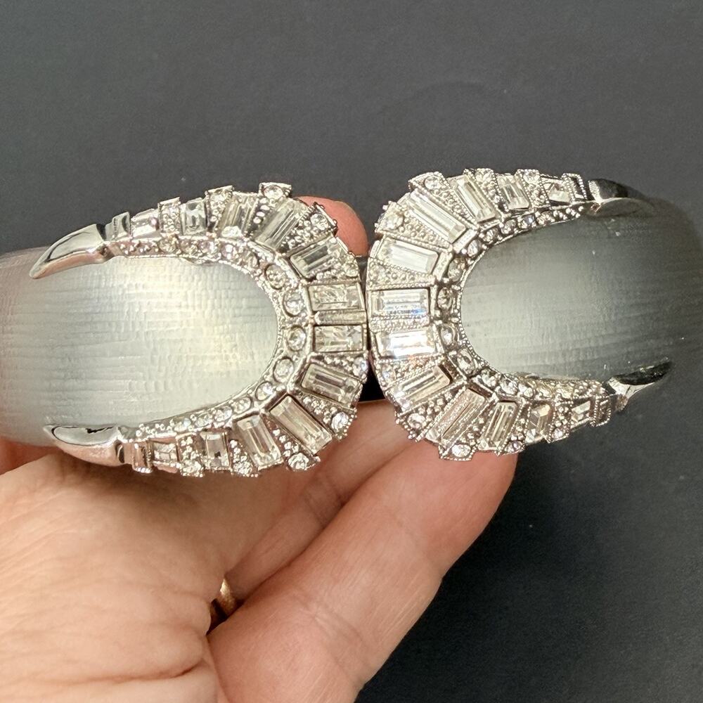 Alexis Bittar Crystal Encrusted Lucite Hinged Cuff Bracelet Statement Piece - Picture 4 of 11